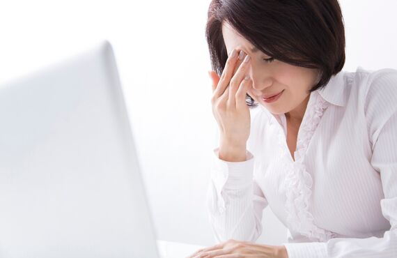 姿勢の悪化や目の酷使による眼精疲労をケアしております | 整体によるケアはもみ～な 田無店や花小金井店にお任せ